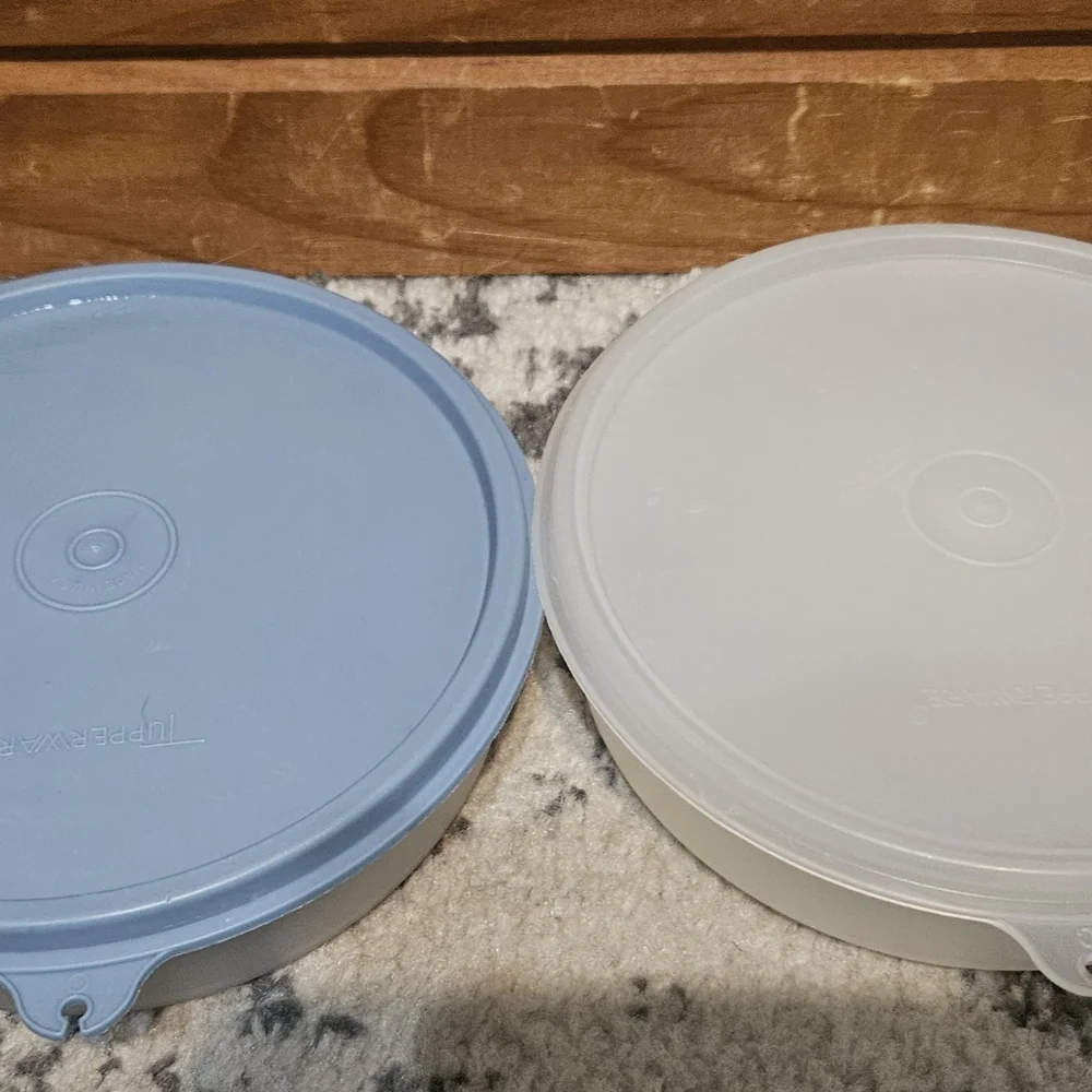 Tupperware White Sheer Wonder Bowl Container 1405‎ w/ Blue And Clear Lids
